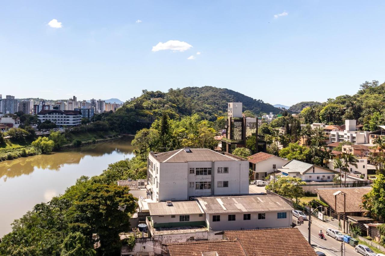 Hotel Blumenau Tower By Castelo Itaipava Exterior foto