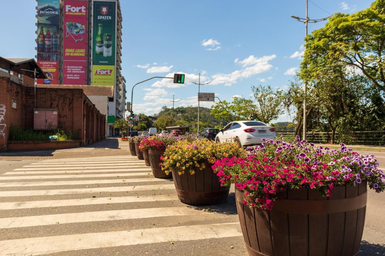 Hotel Blumenau Tower By Castelo Itaipava Exterior foto