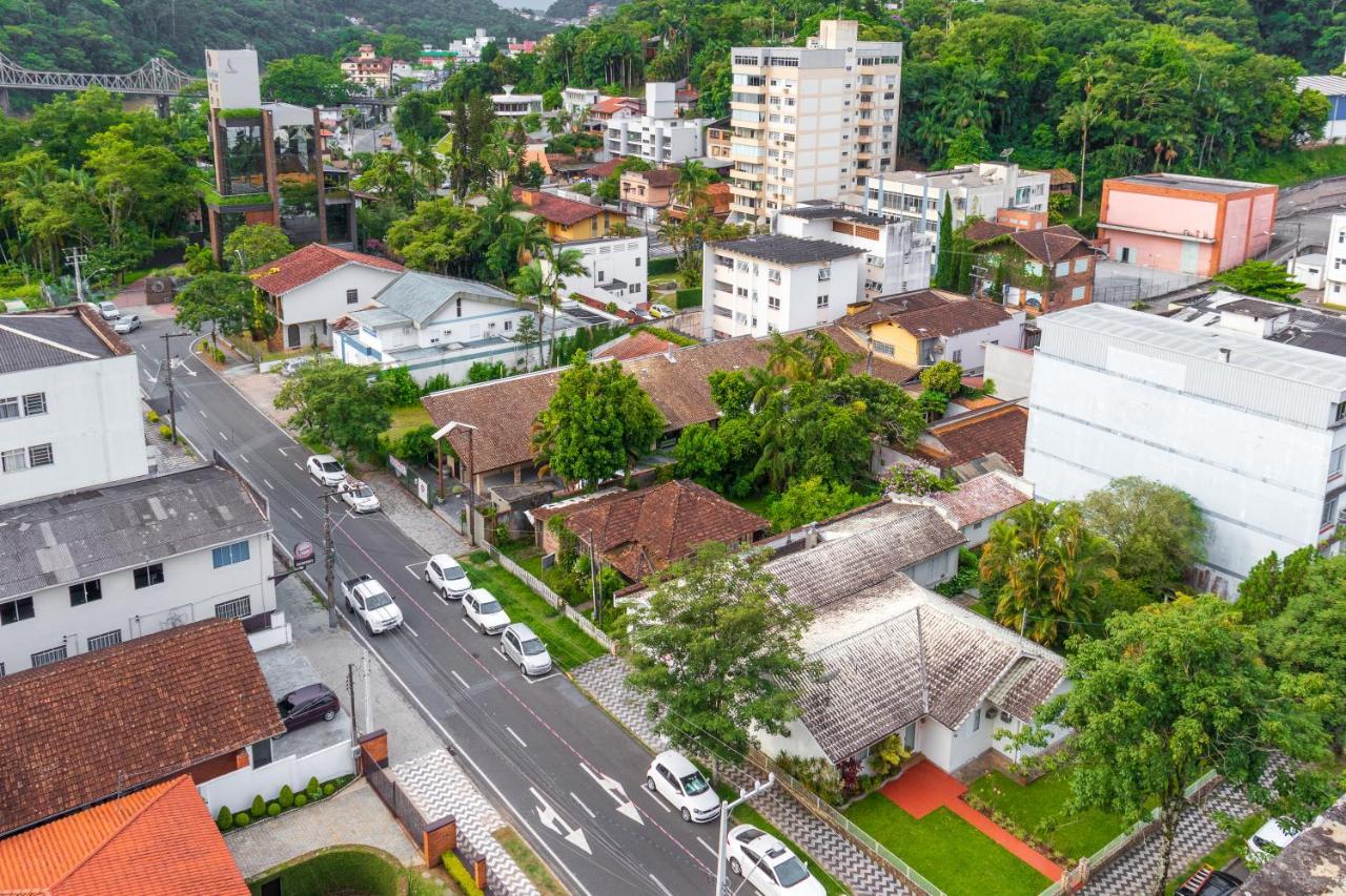Hotel Blumenau Tower By Castelo Itaipava Exterior foto