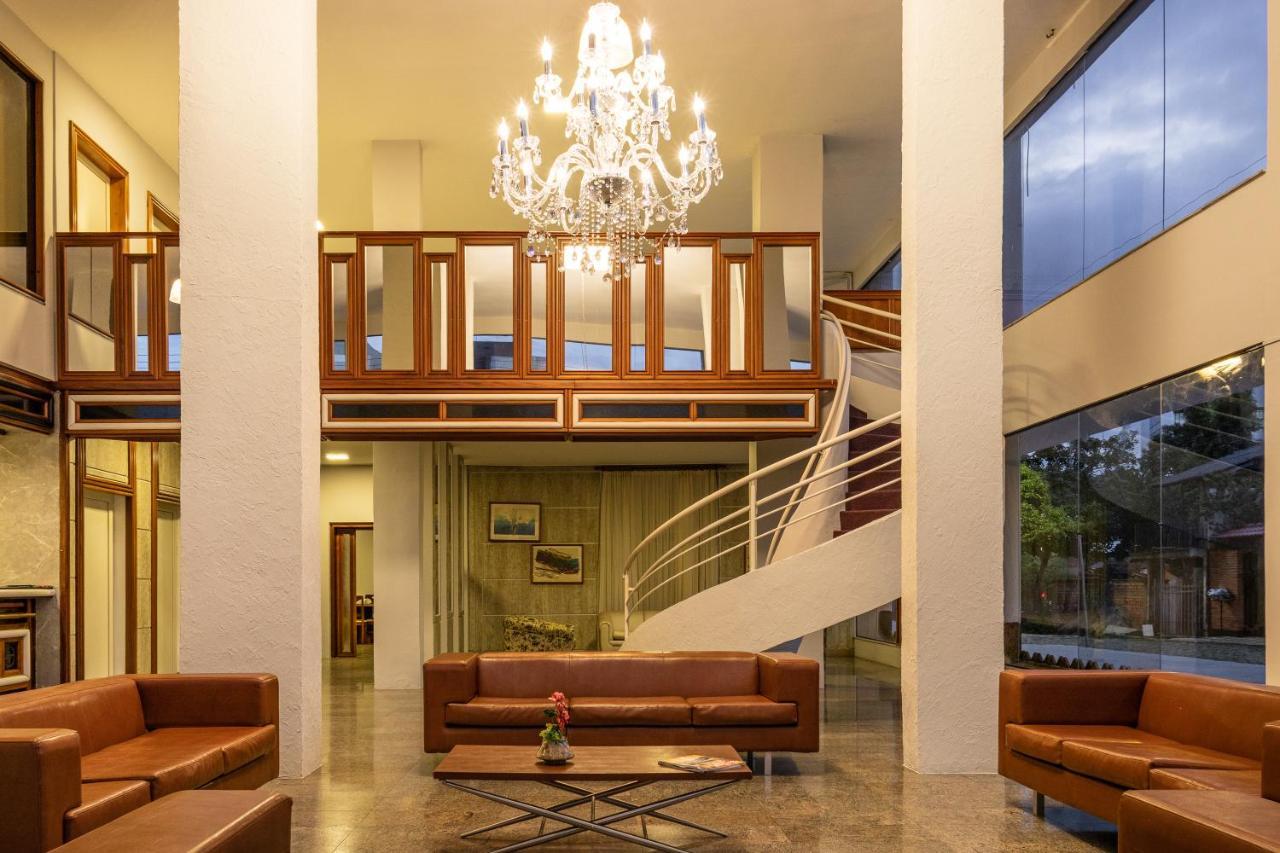 Hotel Blumenau Tower By Castelo Itaipava Exterior foto